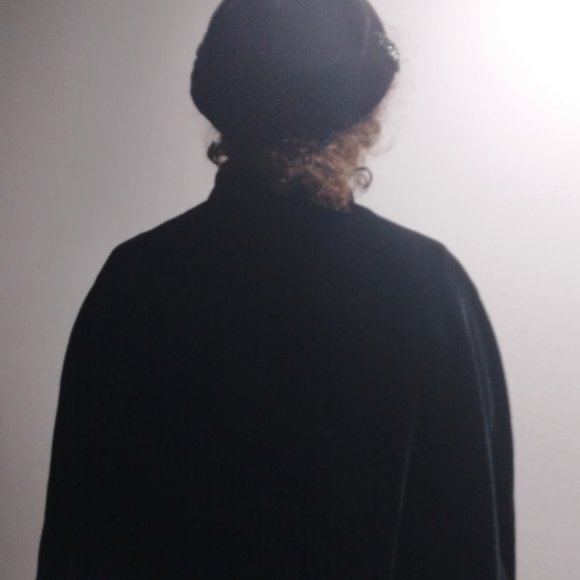 White House Black Market Jackets & Blazers - Vintage White House Black Market black velvet capelet with Debette Cloche Hat